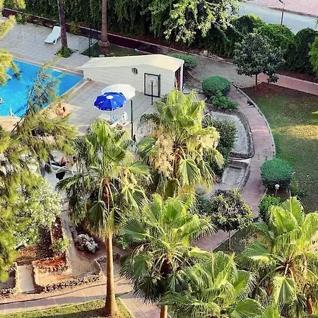 ☆pool&sea View☆8 Min.walk To The Sea דירה